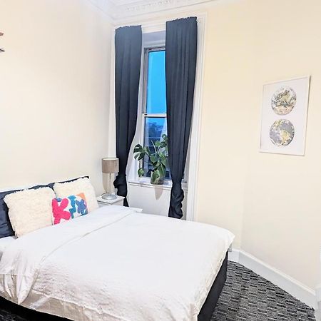 Edinburgh City Center Haymarket Double Room ภายนอก รูปภาพ