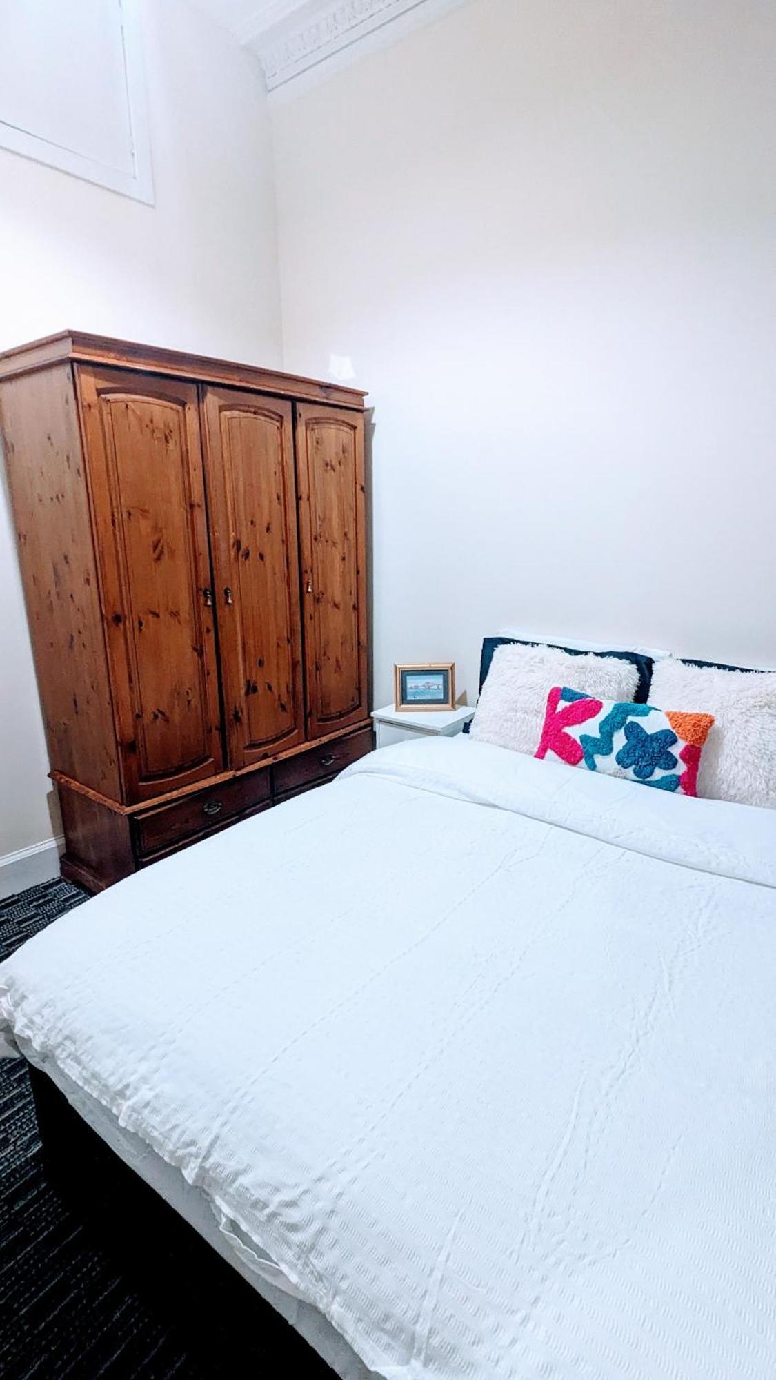 Edinburgh City Center Haymarket Double Room ภายนอก รูปภาพ